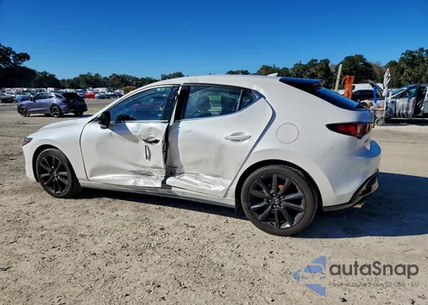 2022 Mazda 3 Premium из США, поврежденный, VIN JM1BPAML0N1500806